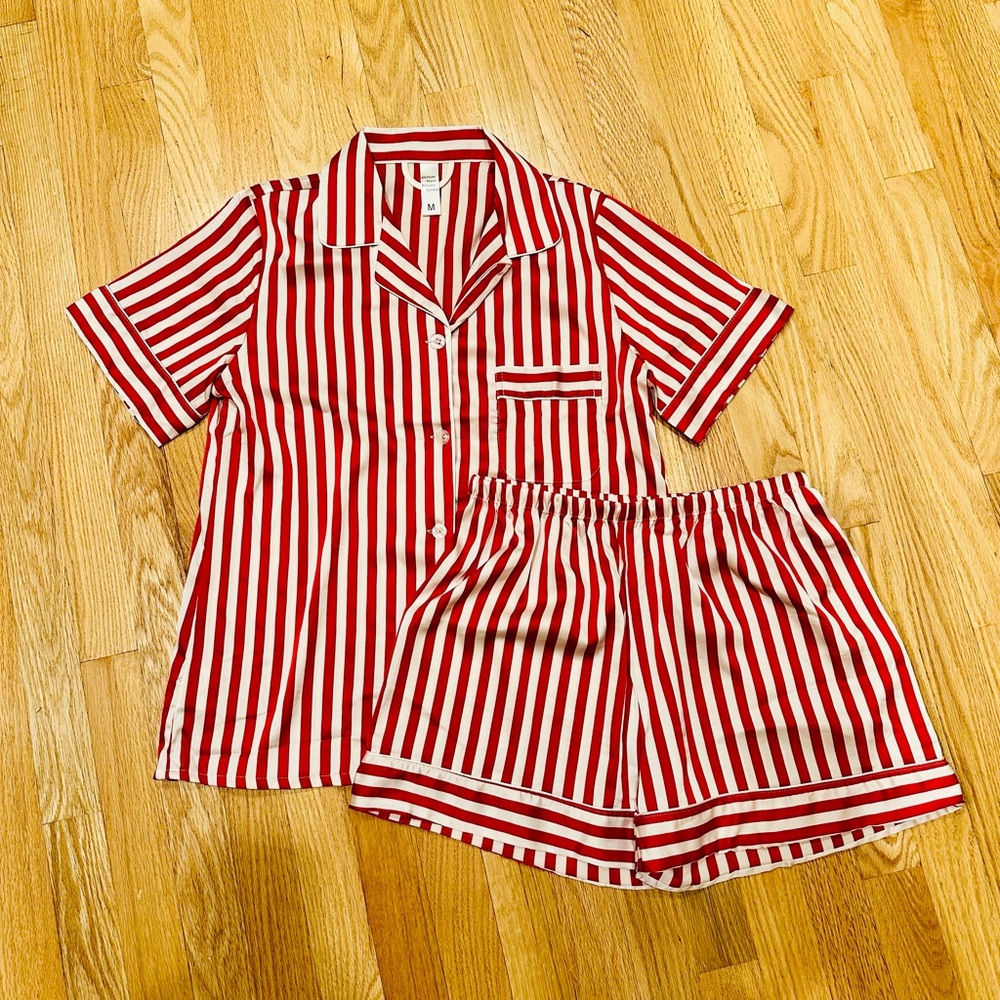 Pajama set (new!)